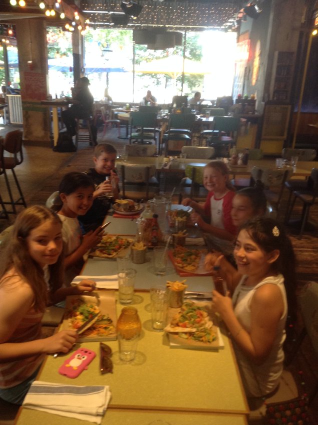 Image of Year 6 Leavers Meal